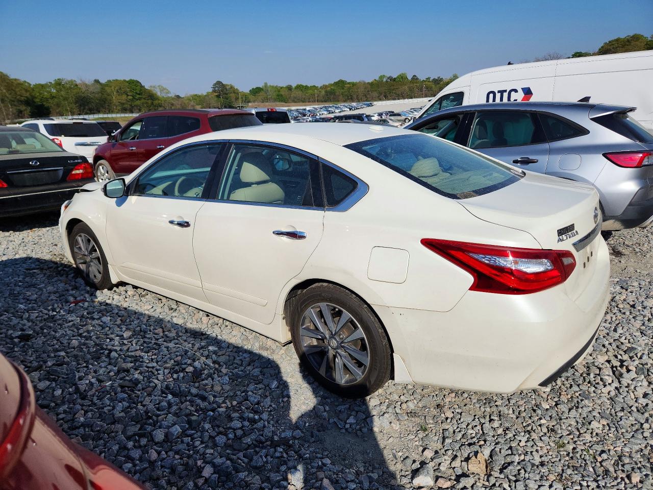 2016 NISSAN ALTIMA 2.5 SL photo 2