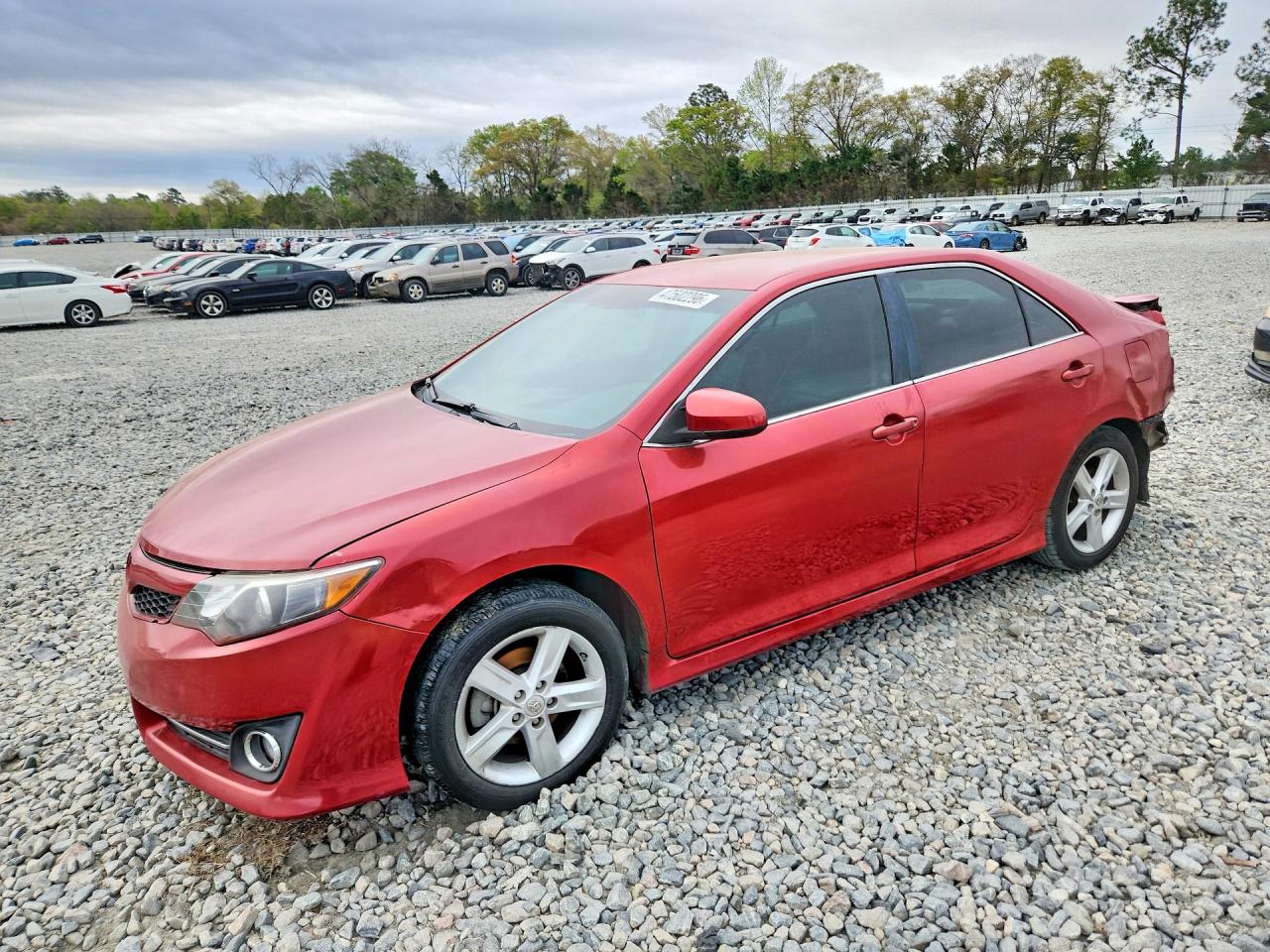 2014 TOYOTA CAMRY
