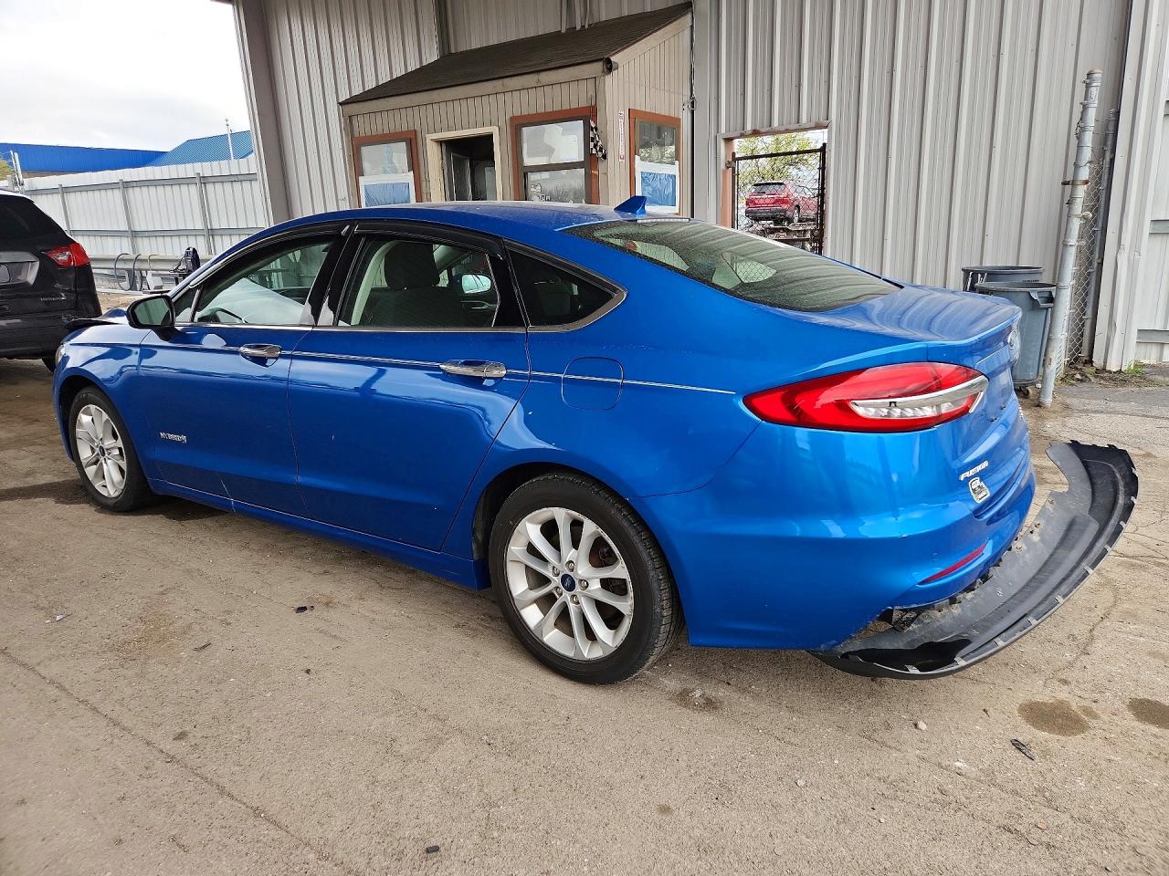 2019 FORD FUSION SE photo 3