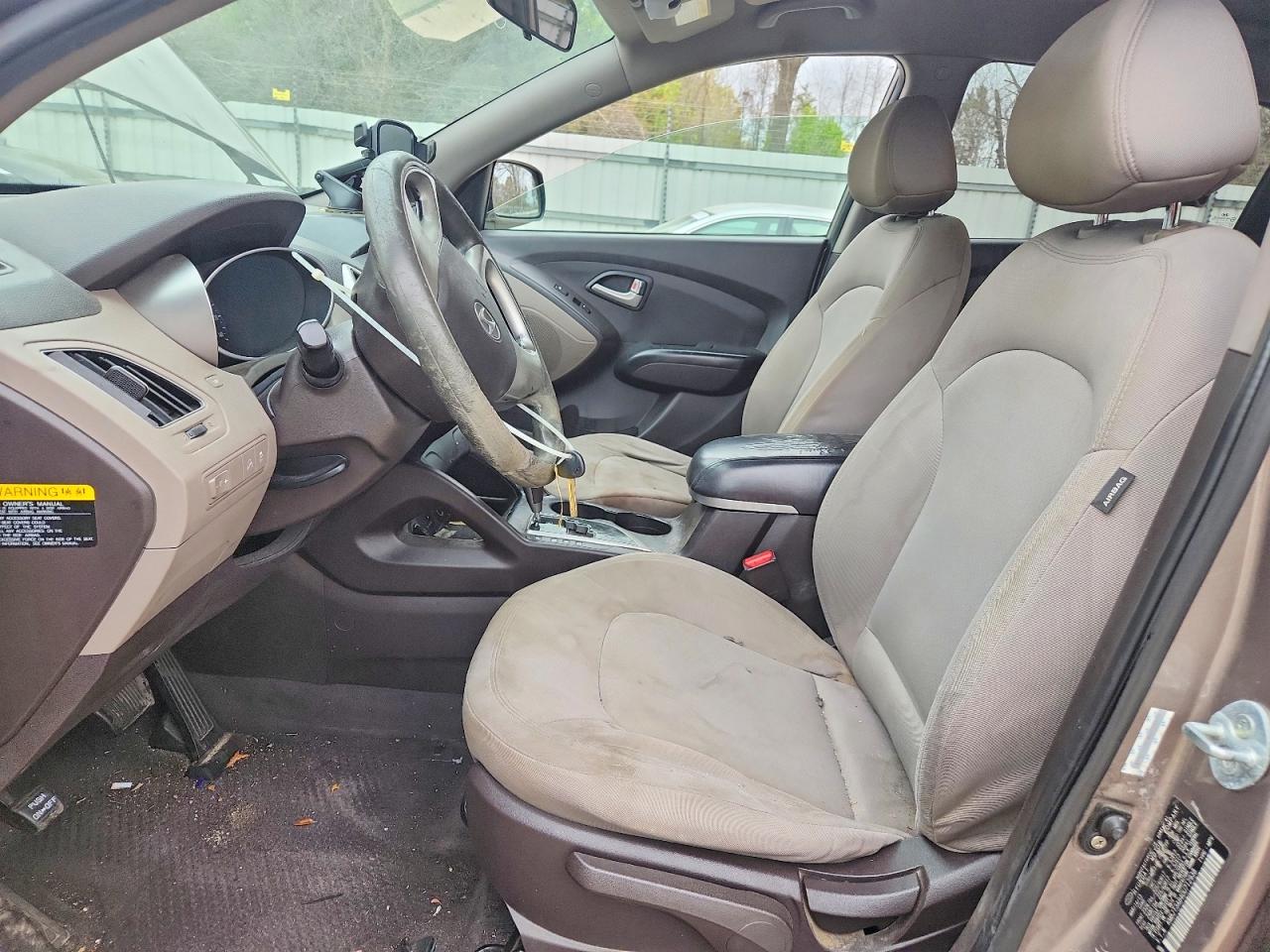 2013 HYUNDAI TUCSON GL photo 13