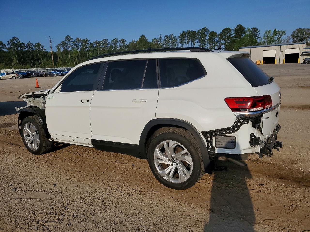 2023 VOLKSWAGEN ATLAS SE photo 4