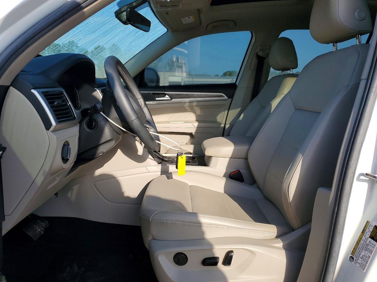 2023 VOLKSWAGEN ATLAS SE photo 19