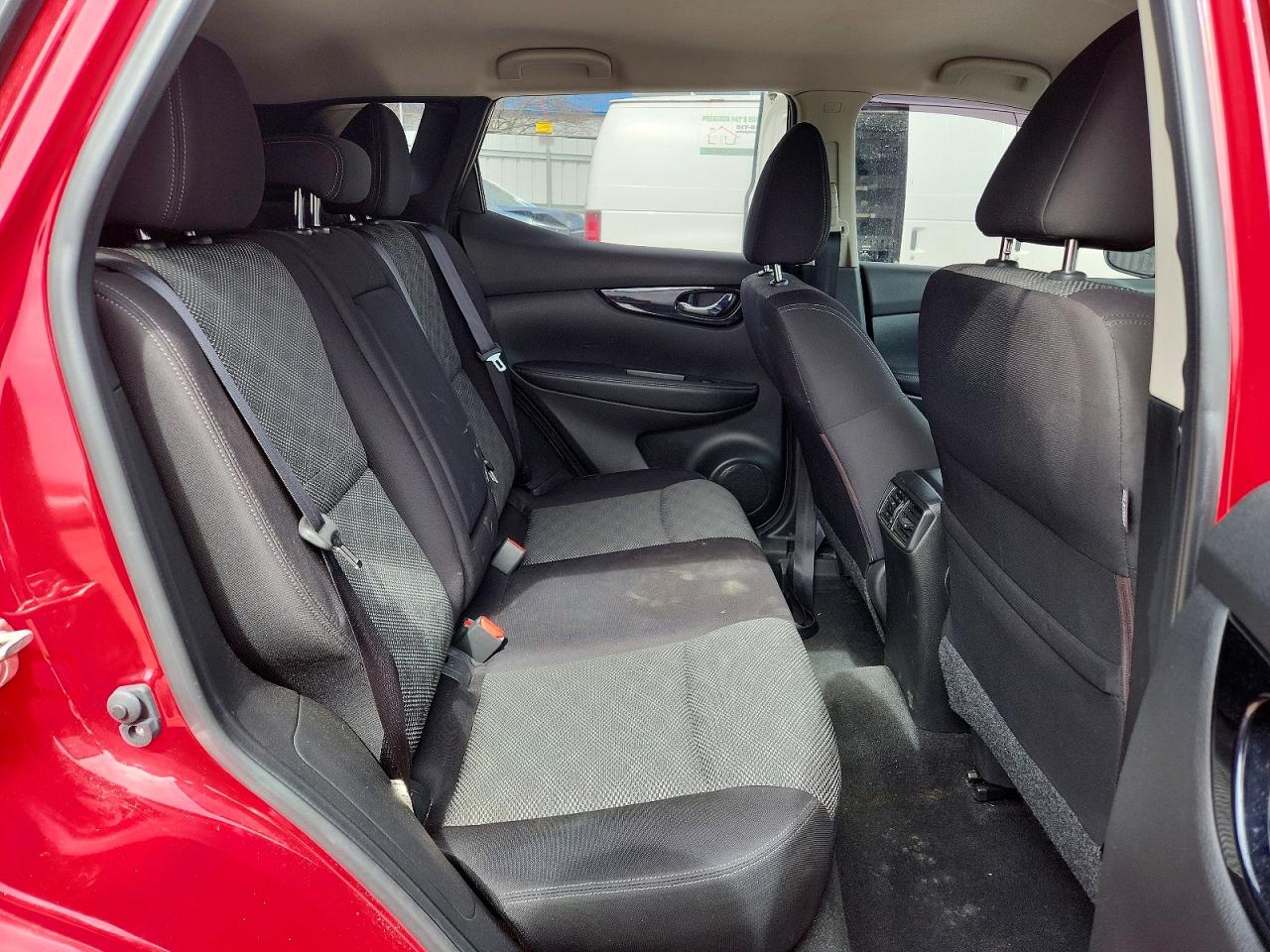 2018 NISSAN ROGUE SPORT SV photo 21