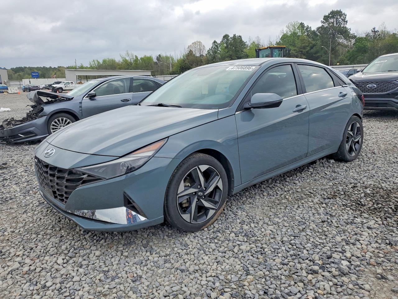 2022 HYUNDAI ELANTRA