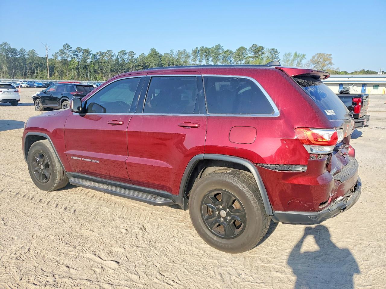 2016 JEEP GRAND CHEROKEE LAREDO photo 3