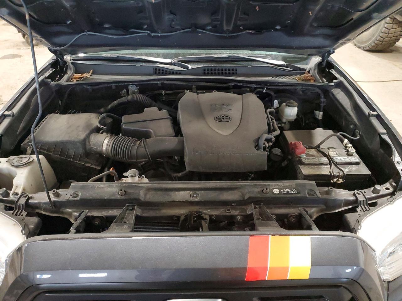 2019 TOYOTA TACOMA SR V6 photo 31