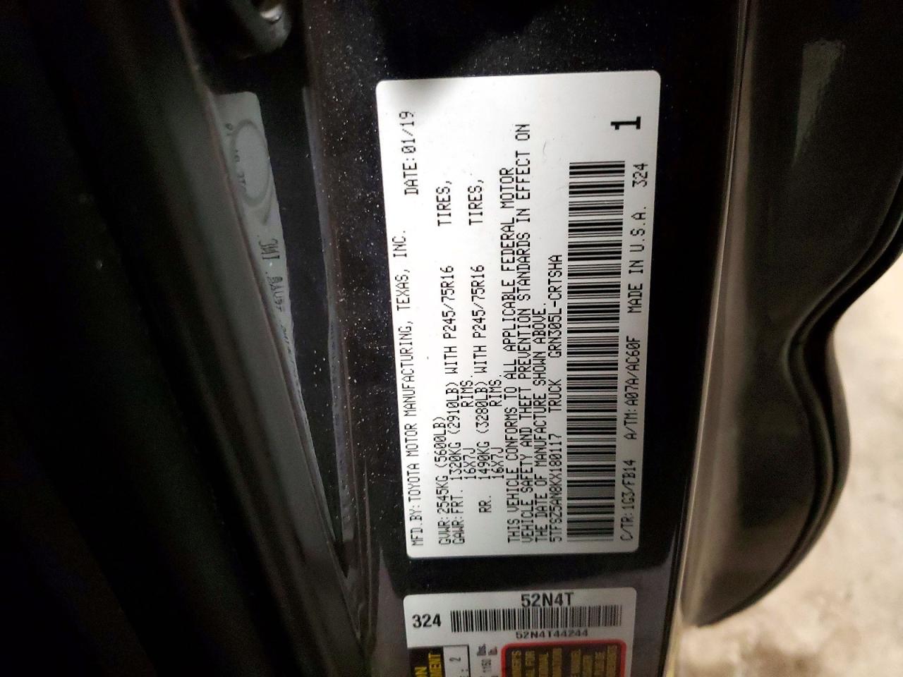 2019 TOYOTA TACOMA SR V6 photo 34