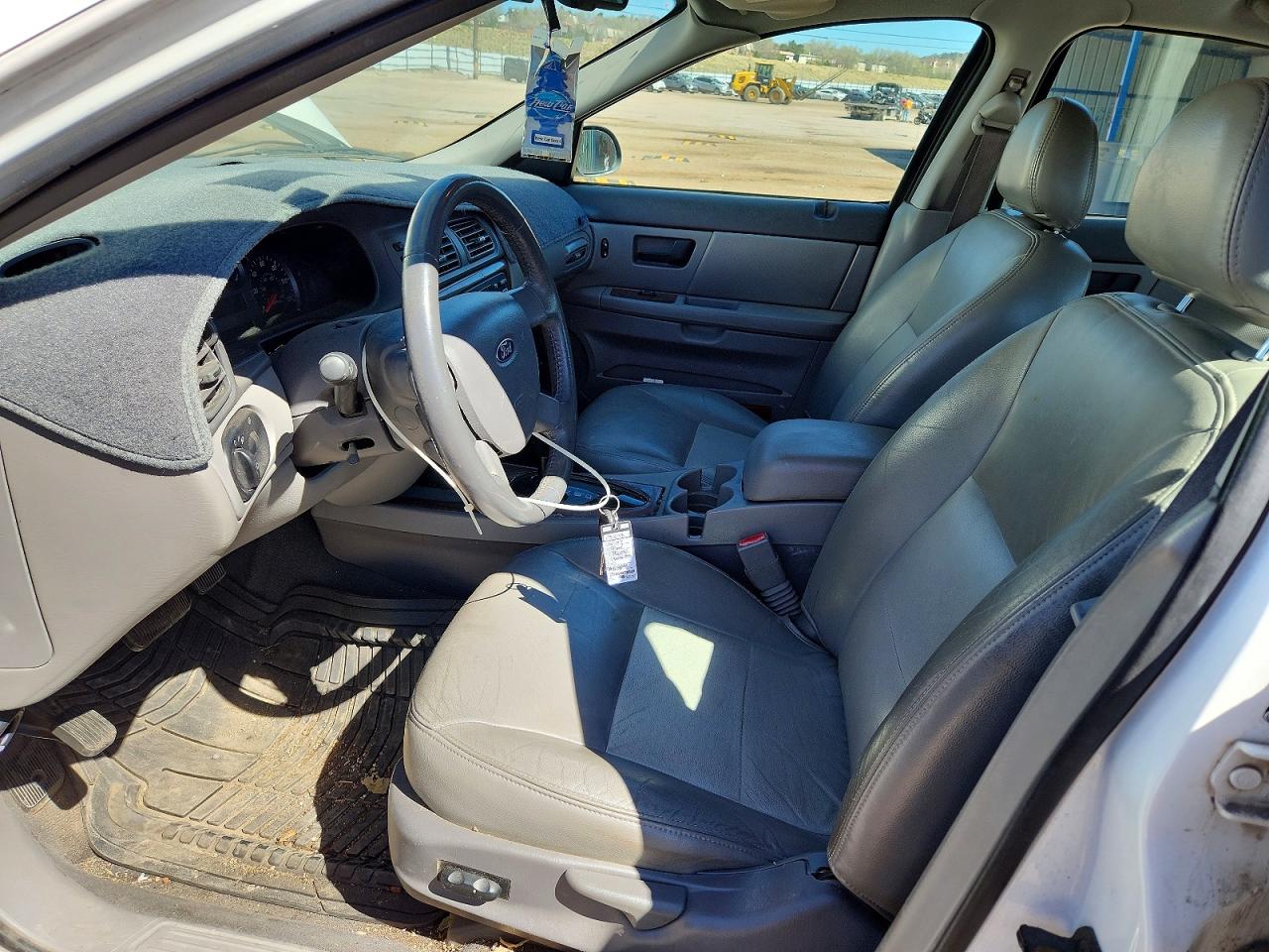 2007 FORD TAURUS SEL photo 13