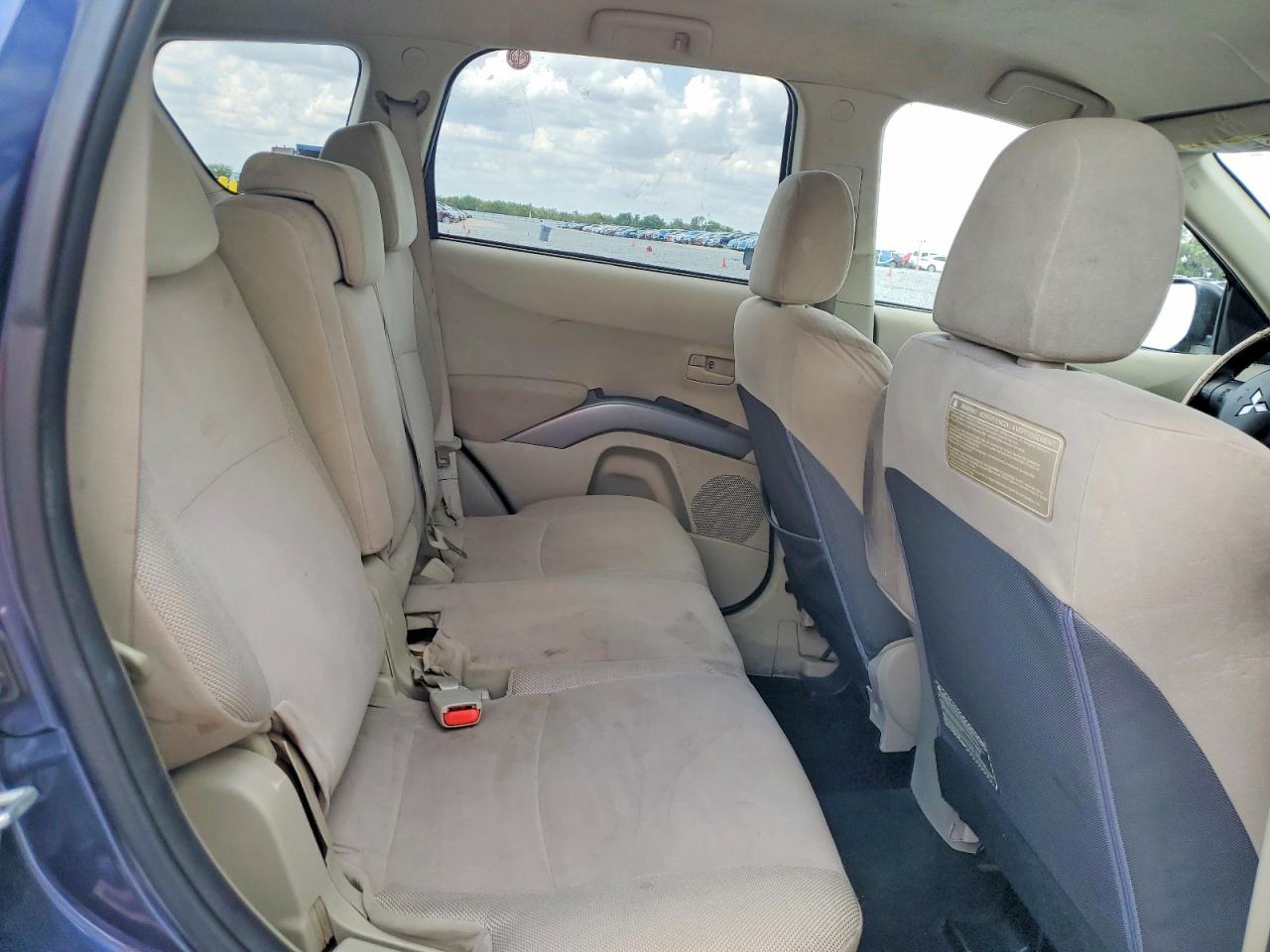 2007 MITSUBISHI OUTLANDER ES photo 21