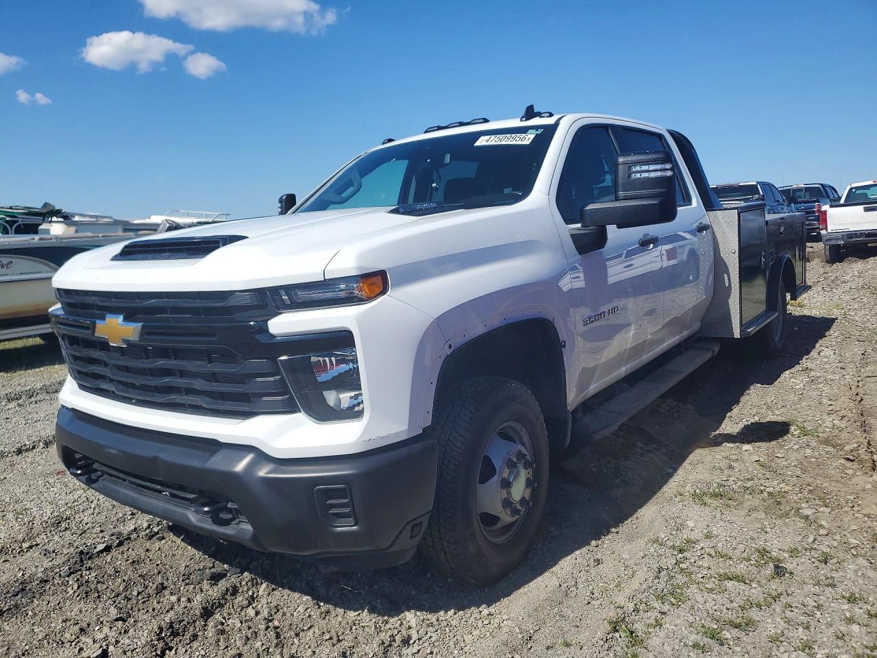 2024 CHEVROLET SILVERADO