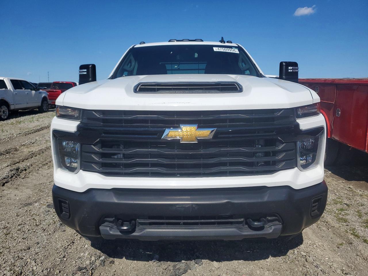 2024 CHEVROLET SILVERADO K3500 photo 13