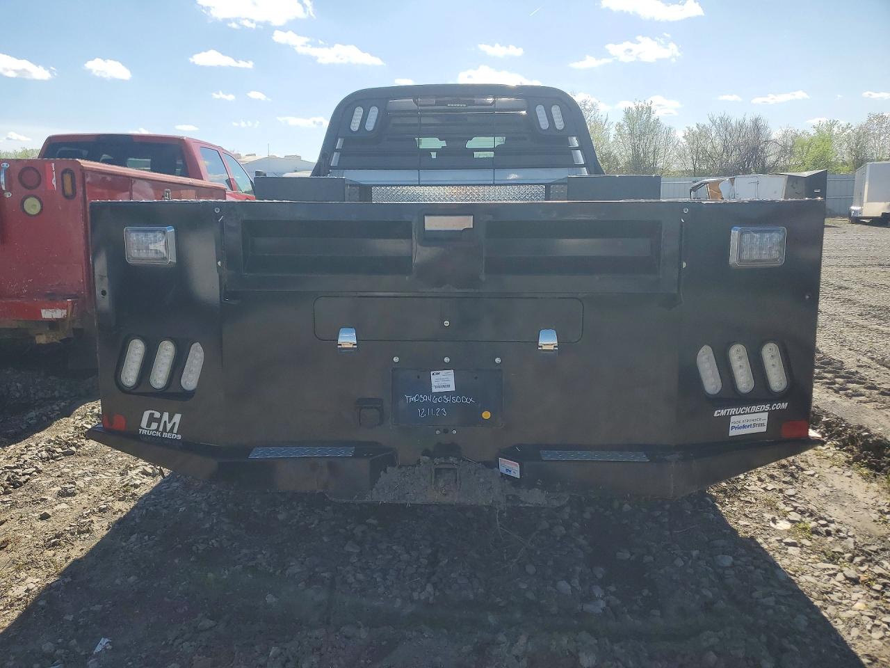 2024 CHEVROLET SILVERADO K3500 photo 16