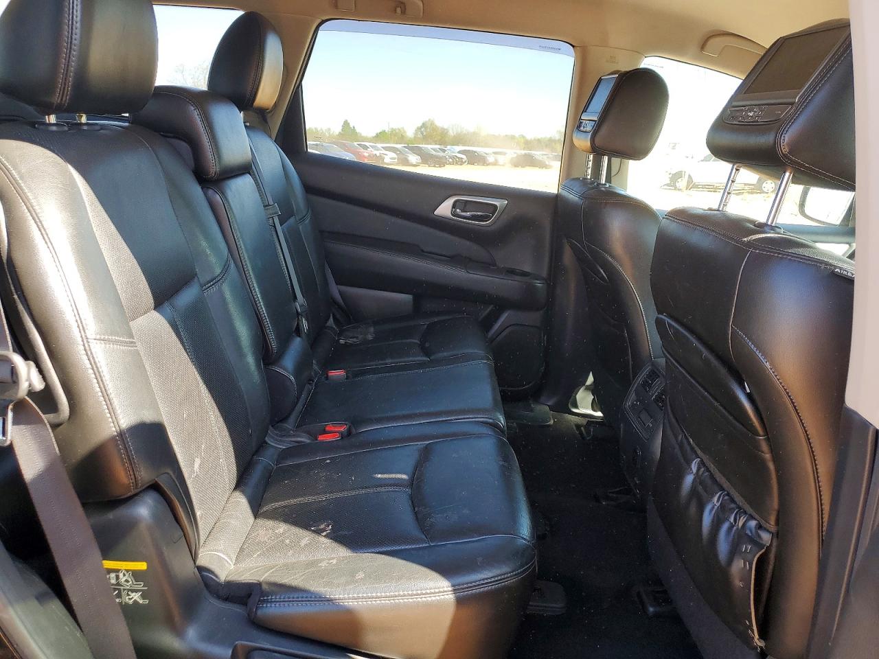 2013 NISSAN PATHFINDER S photo 19