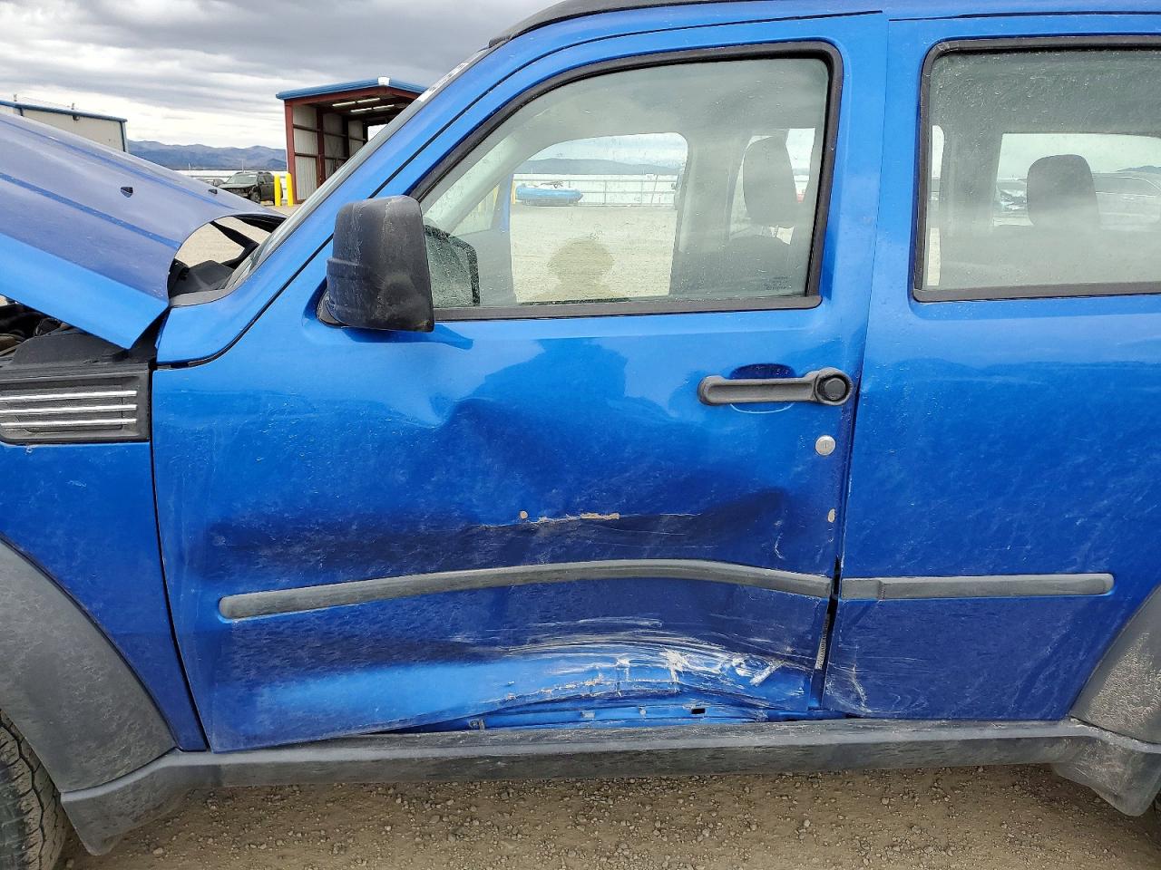 2008 DODGE NITRO SXT photo 7
