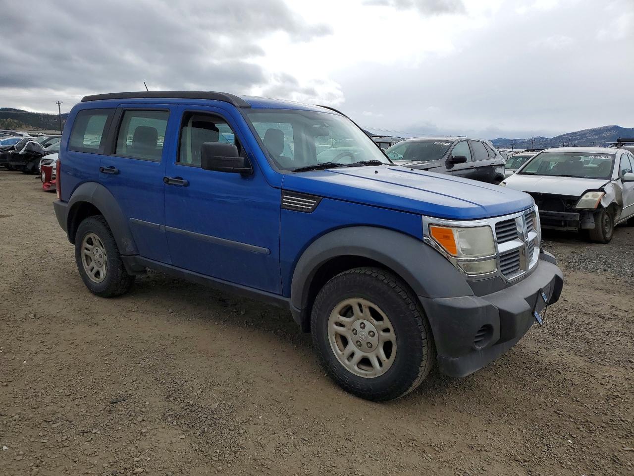 2008 DODGE NITRO SXT photo 4