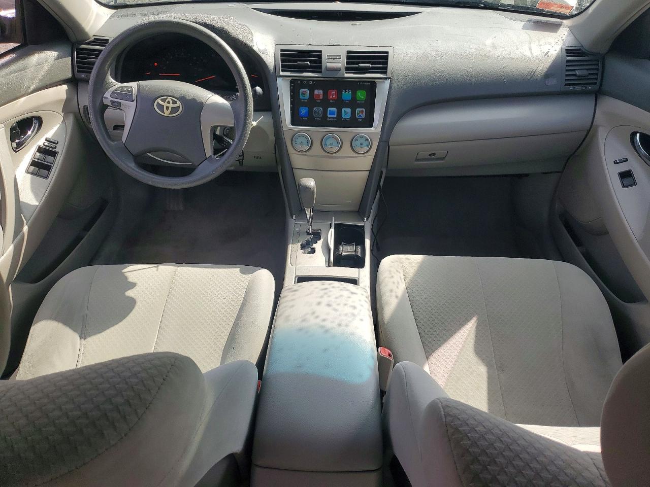 2009 TOYOTA CAMRY LE photo 8