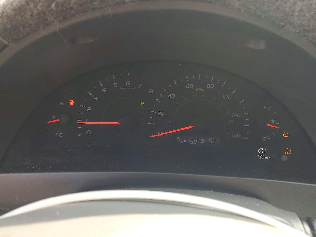 2009 TOYOTA CAMRY LE photo 9