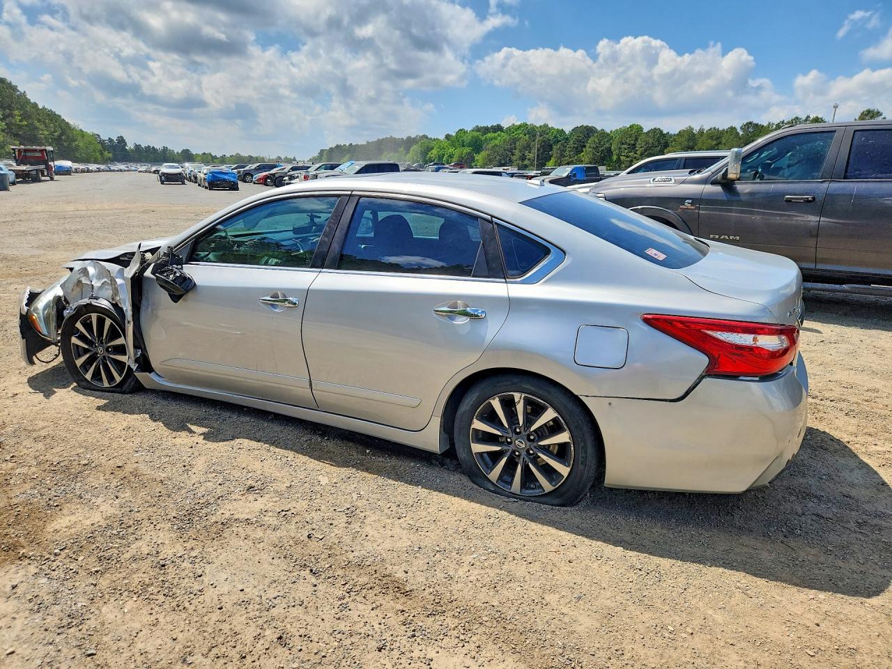 2016 NISSAN ALTIMA 2.5 SL photo 3