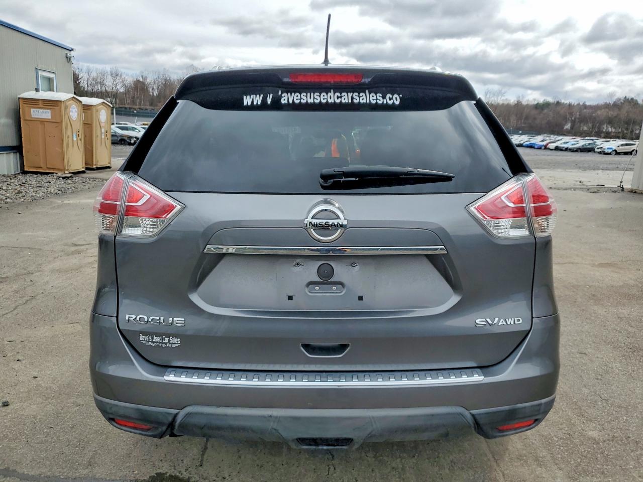 2016 NISSAN ROGUE SV photo 16