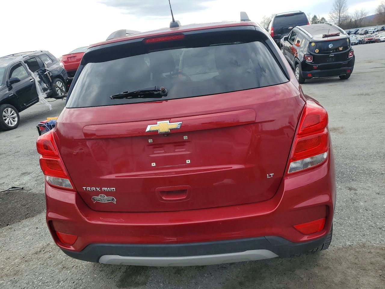 2018 CHEVROLET TRAX 1LT photo 11