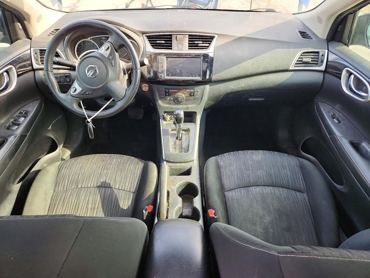 2019 NISSAN SENTRA SV photo 15