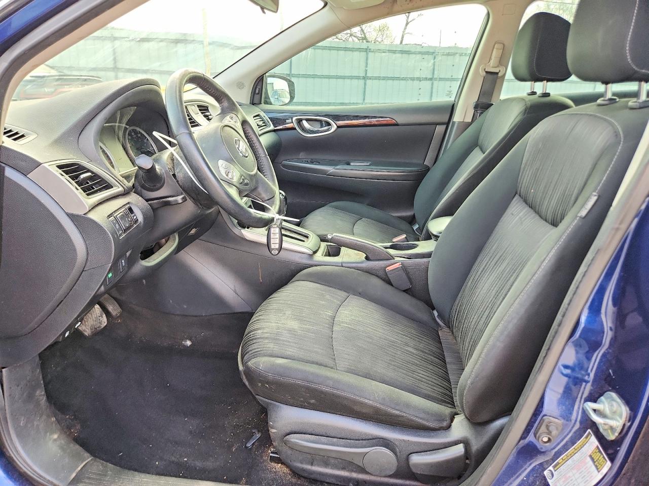 2019 NISSAN SENTRA SV photo 13