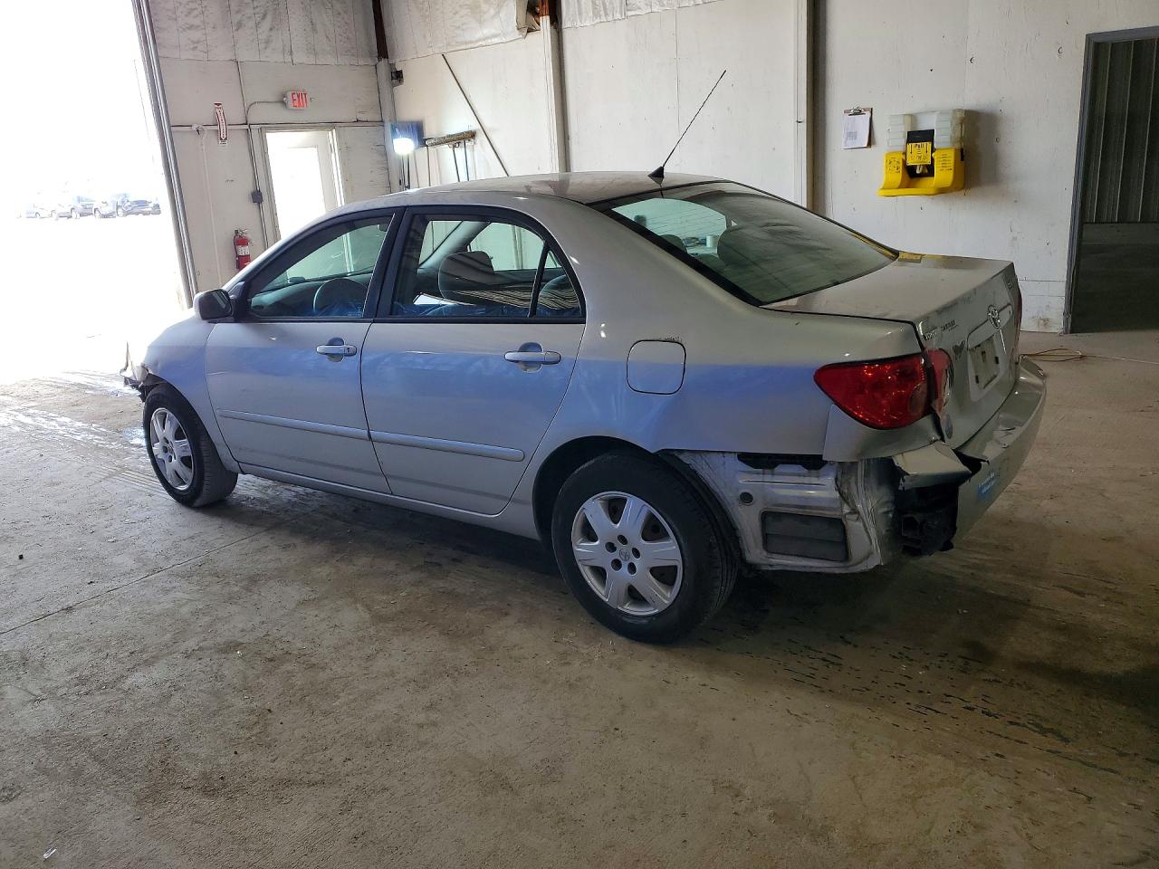 2008 TOYOTA COROLLA LE photo 4