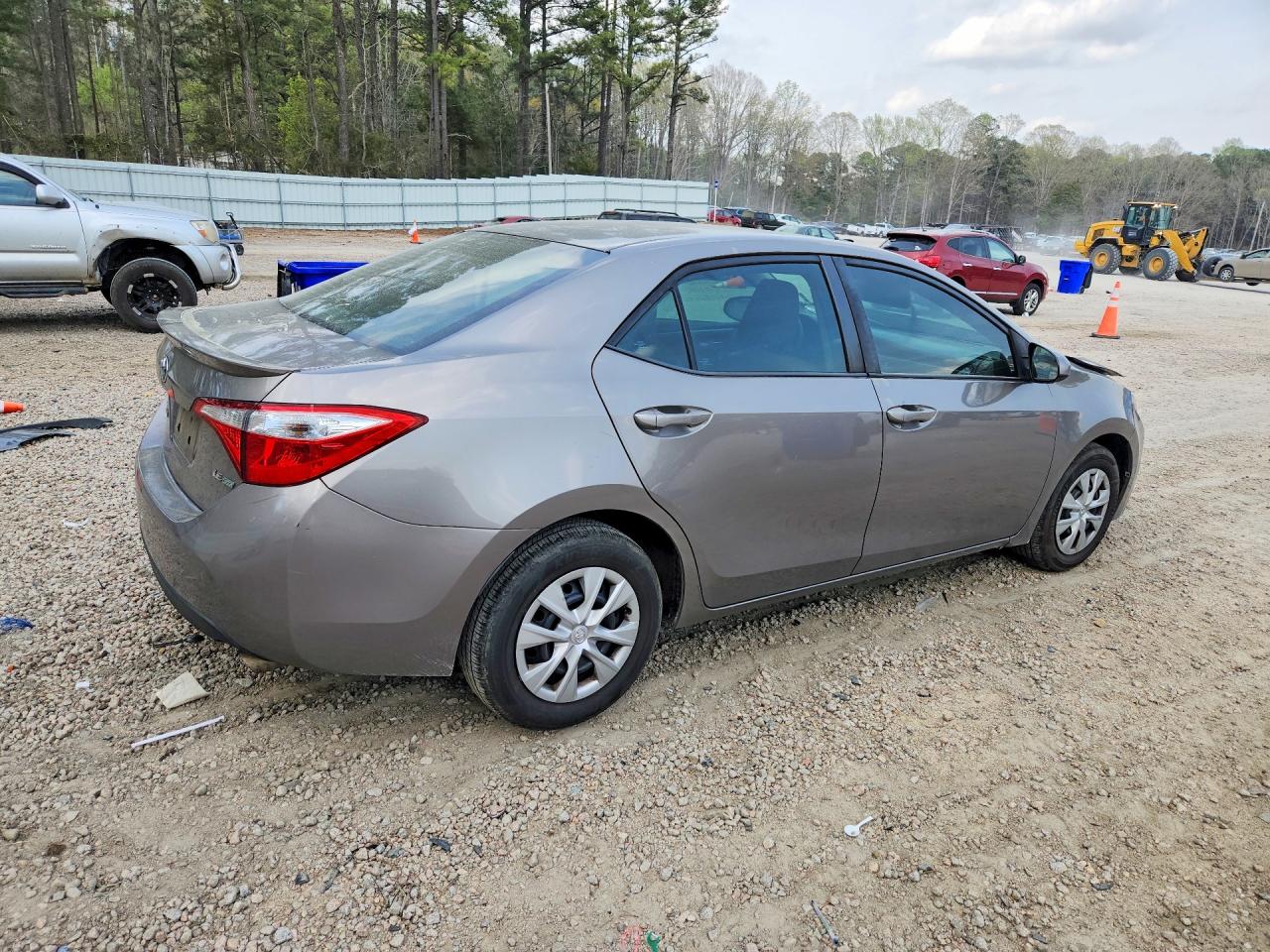 2015 TOYOTA COROLLA photo 5
