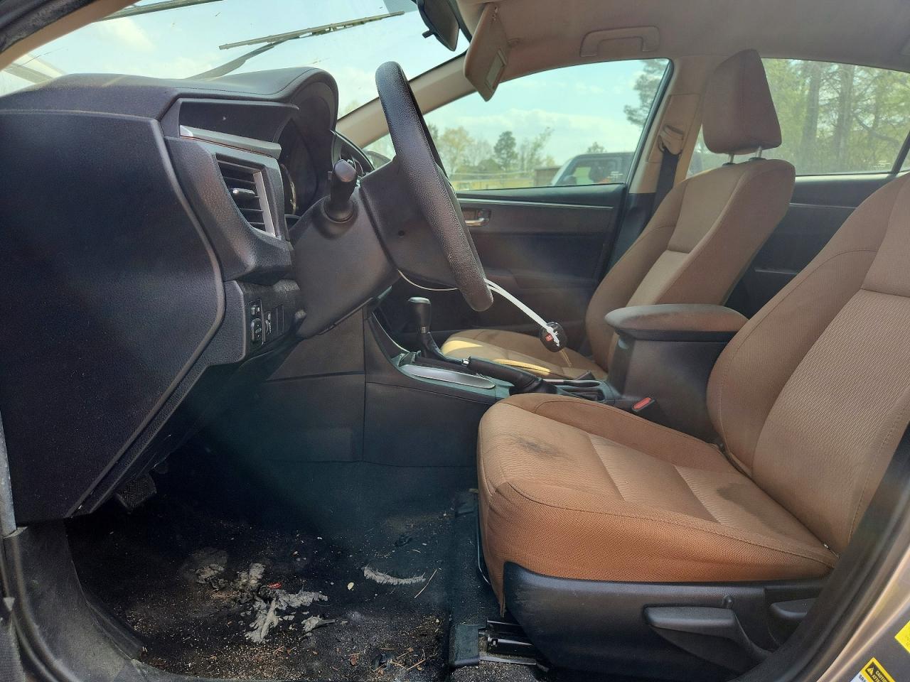 2015 TOYOTA COROLLA photo 13