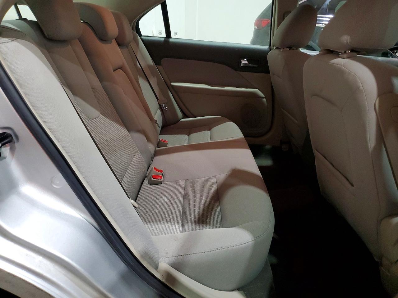 2010 FORD FUSION SE photo 28