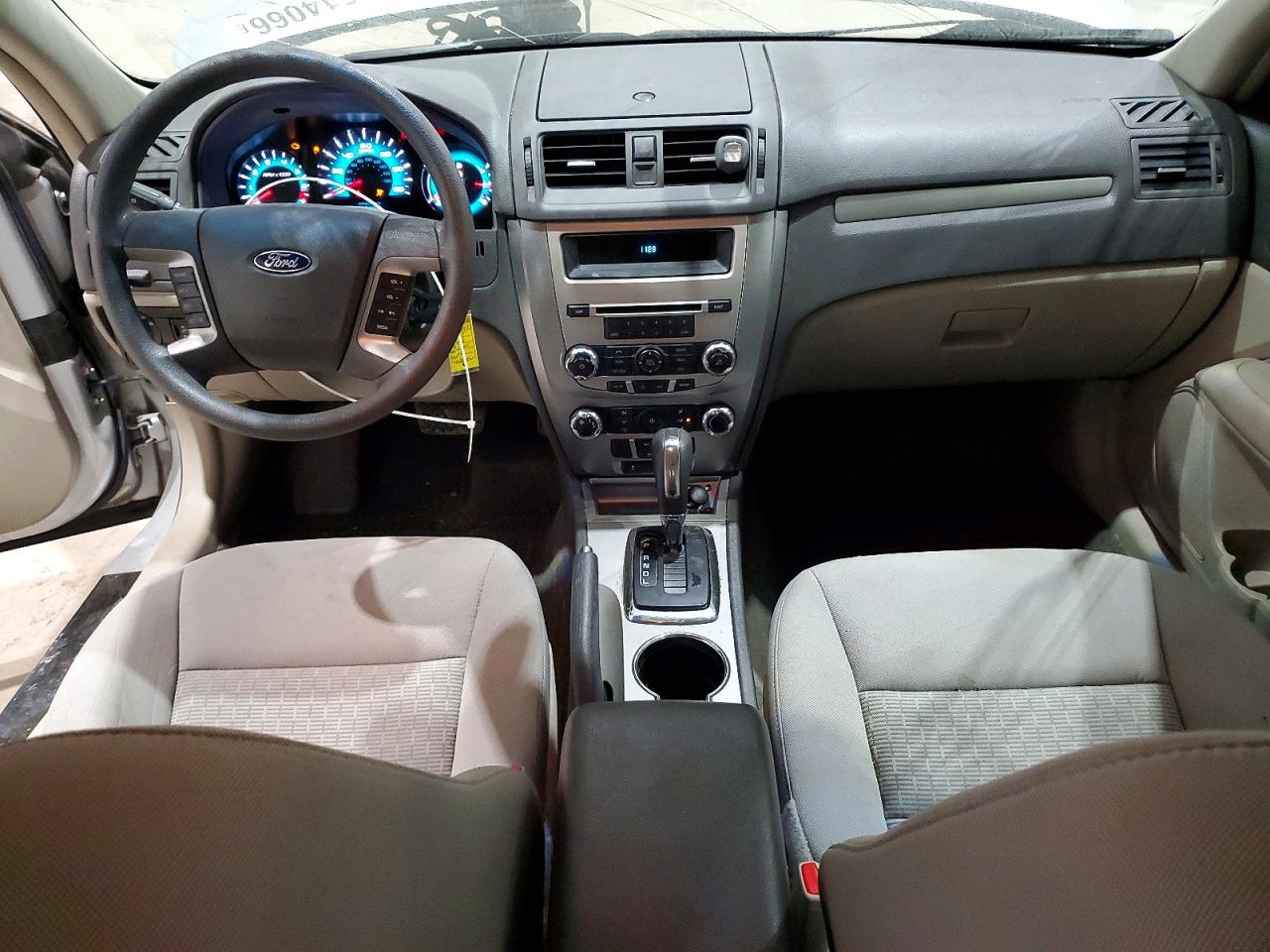 2010 FORD FUSION SE photo 22