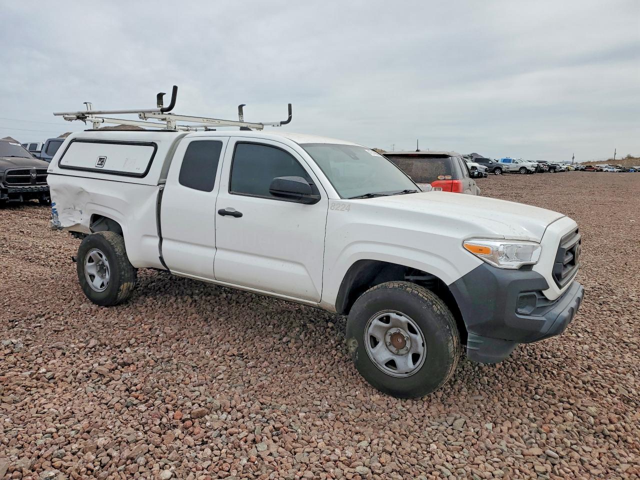2022 TOYOTA TACOMA SR photo 4
