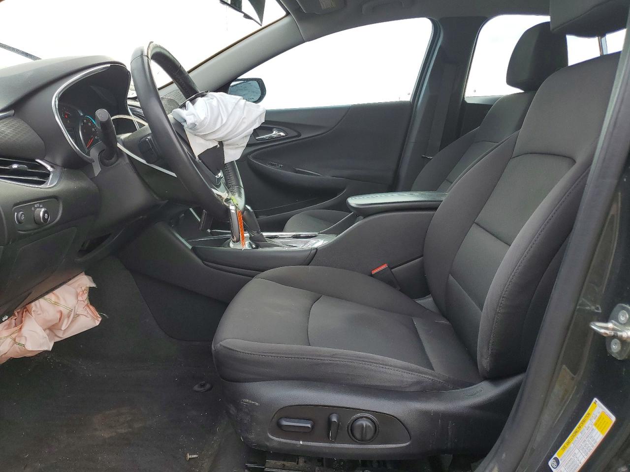2018 CHEVROLET MALIBU LT photo 13