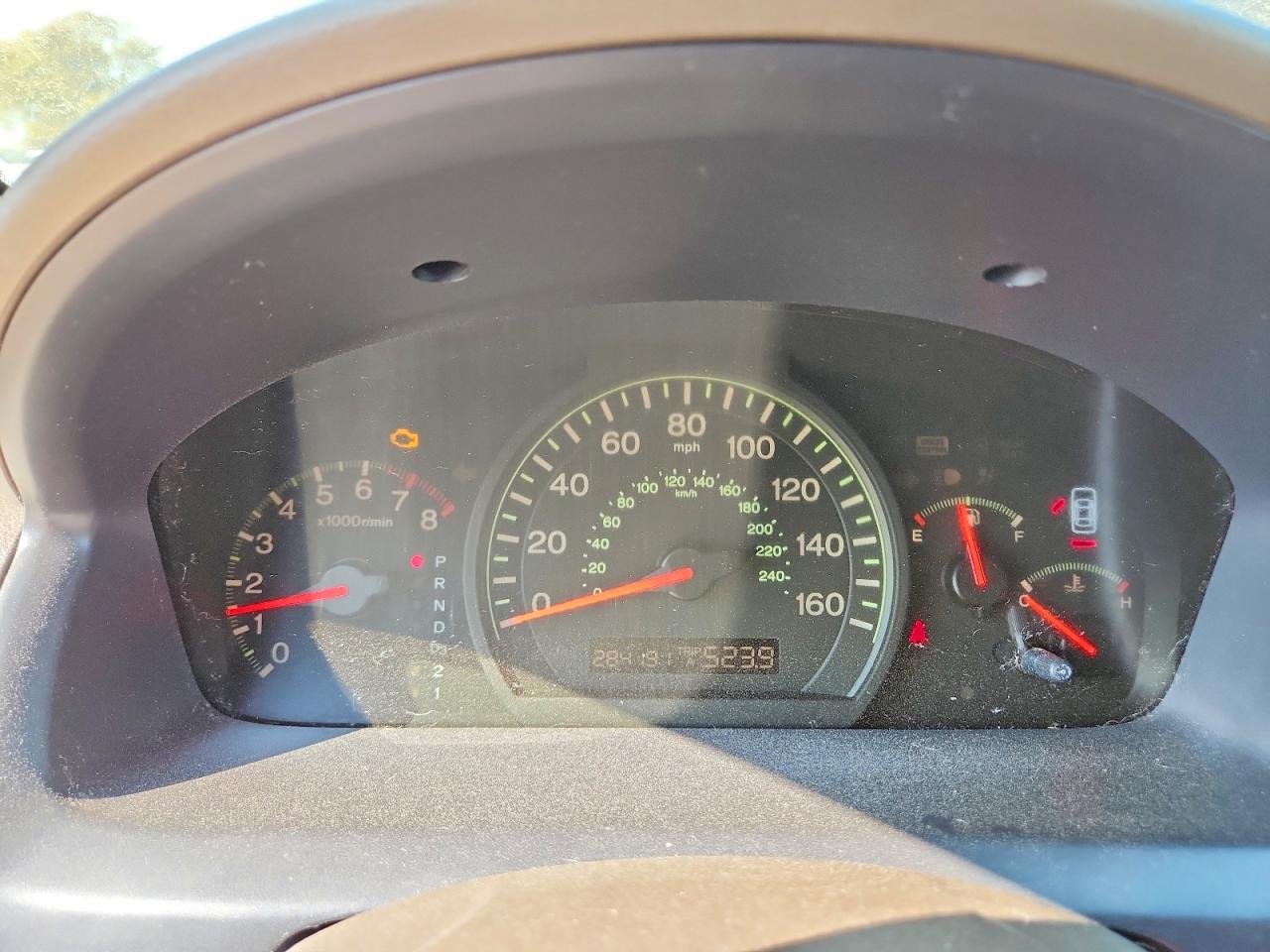 2004 HONDA ACCORD LX photo 25