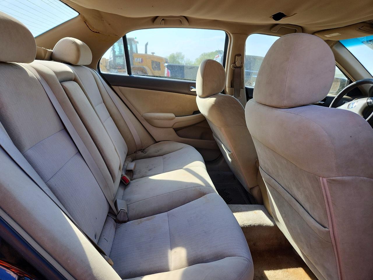 2004 HONDA ACCORD LX photo 28