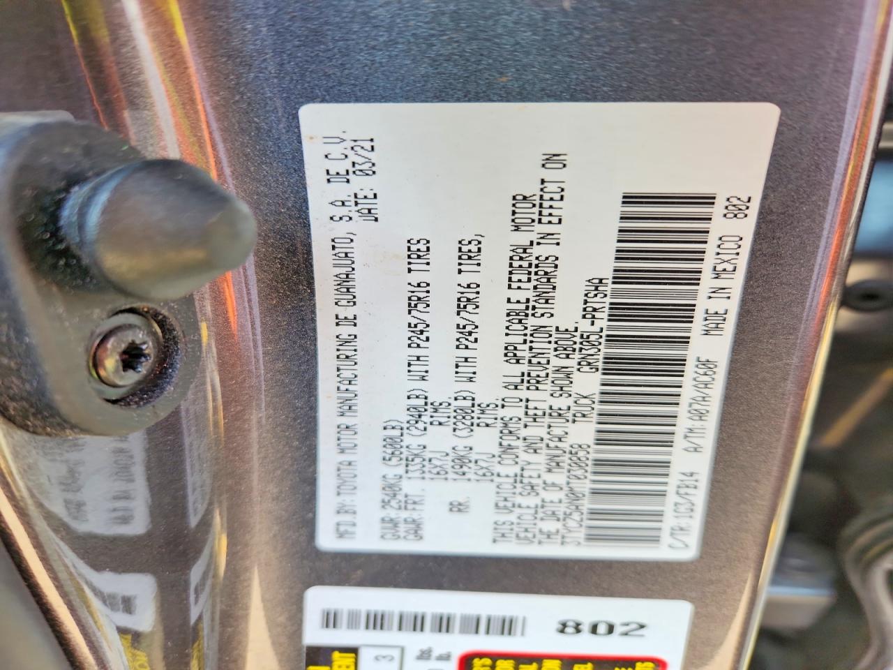 2021 TOYOTA TACOMA SR V6 photo 37