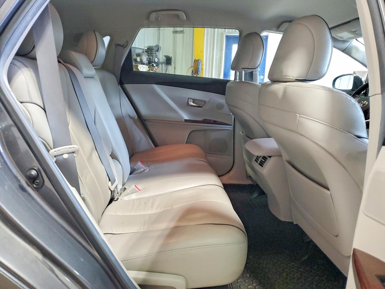 2011 TOYOTA VENZA AWD V6 photo 31