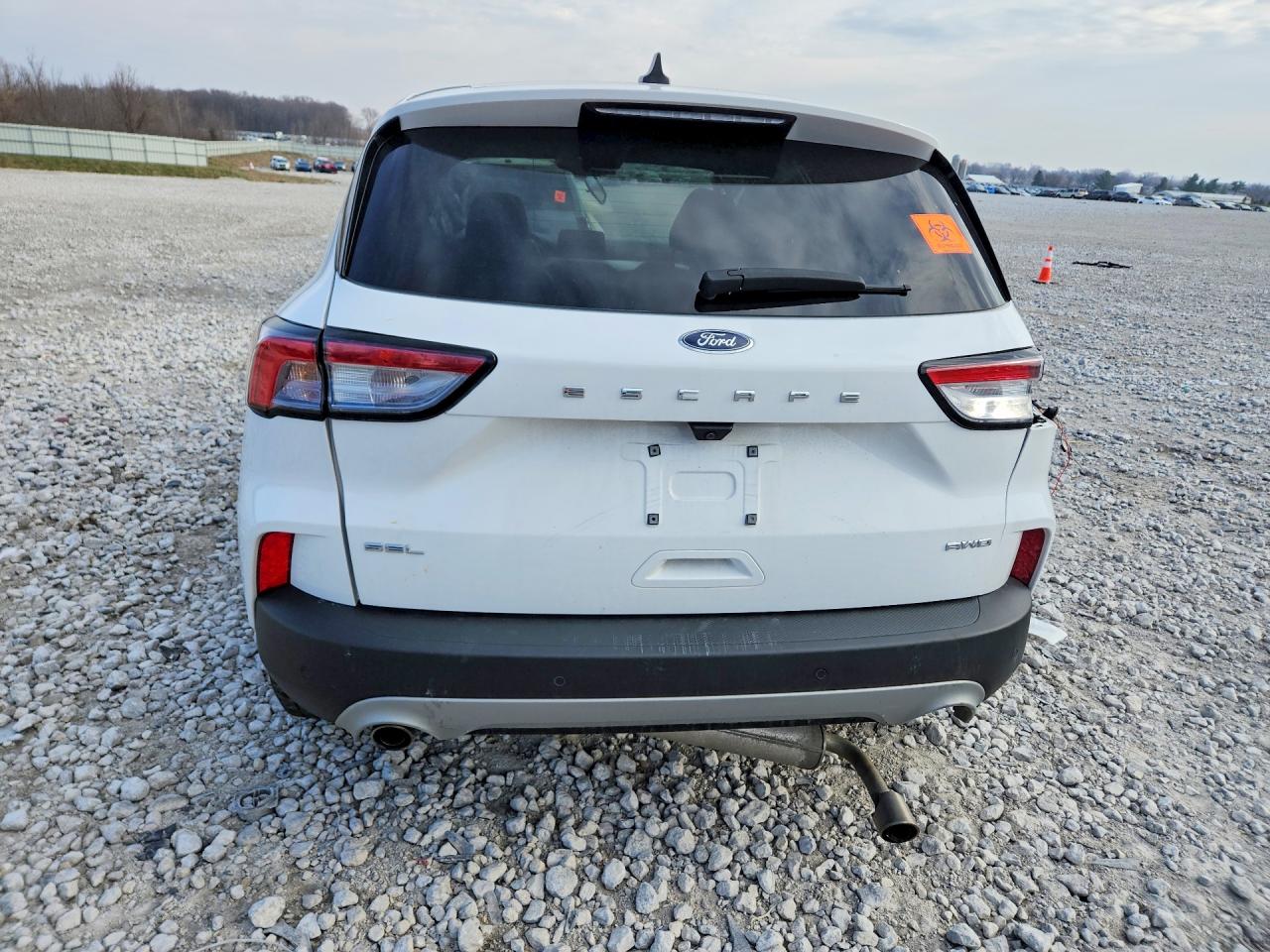 2022 FORD ESCAPE SEL photo 11