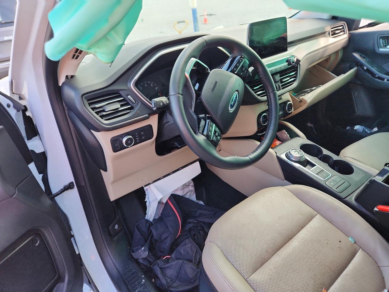 2022 FORD ESCAPE SEL photo 15