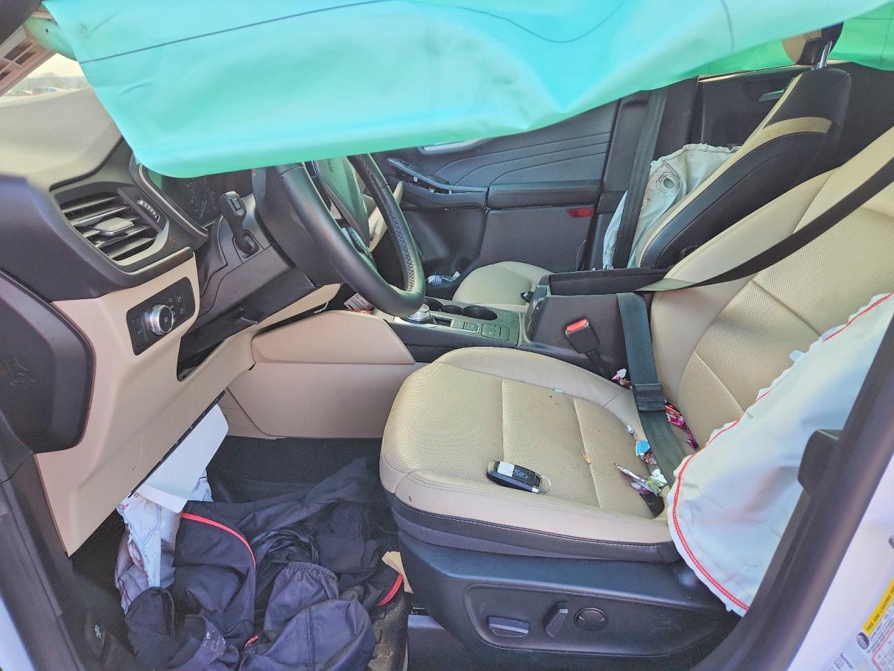 2022 FORD ESCAPE SEL photo 13