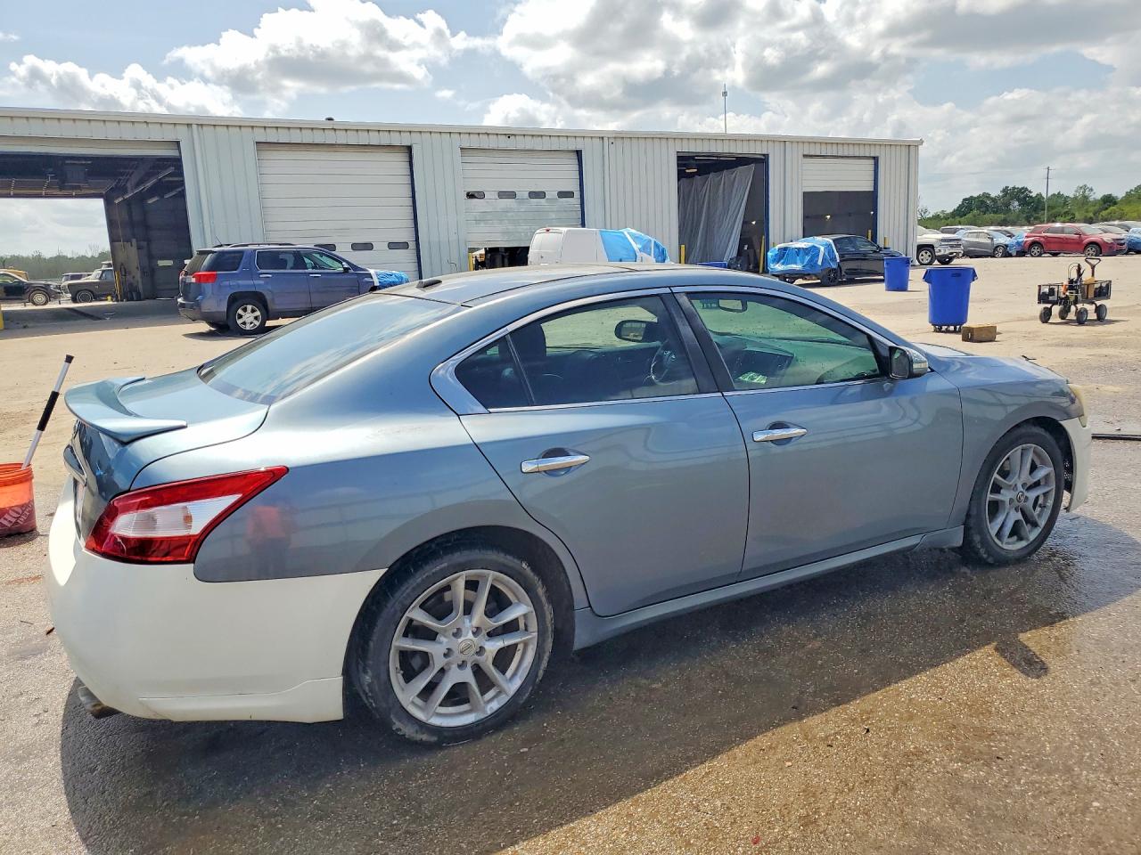 2010 NISSAN MAXIMA 3.5 S photo 5