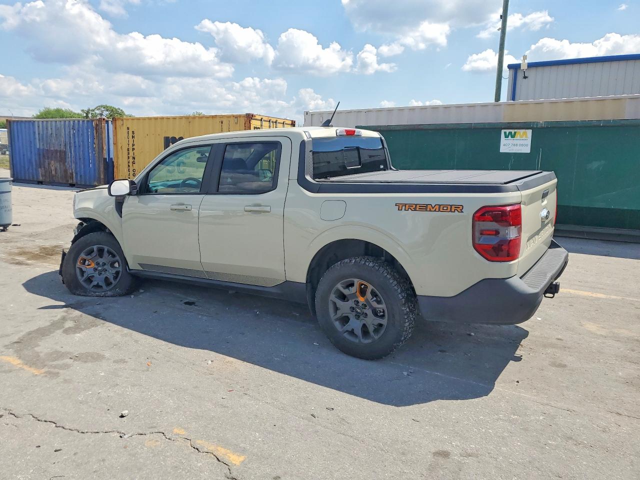 2024 FORD MAVERICK LARIAT TREMOR photo 4