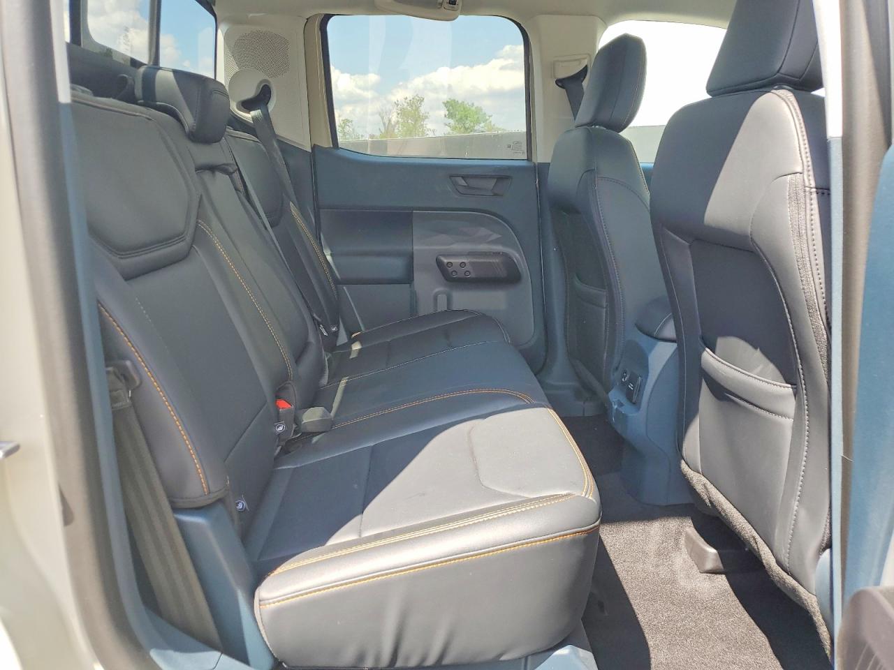 2024 FORD MAVERICK LARIAT TREMOR photo 28