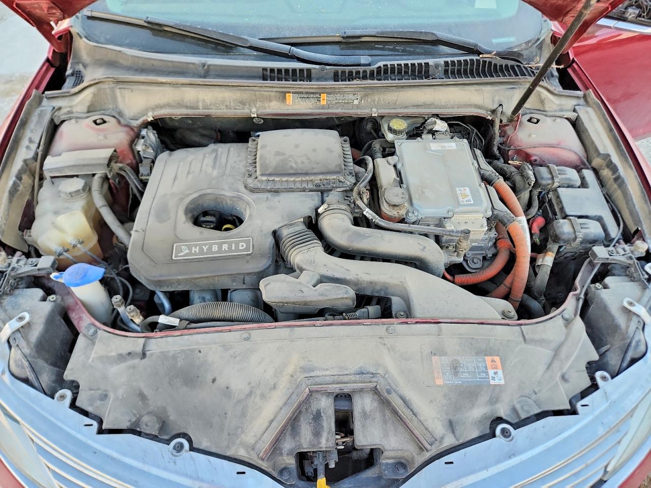 2016 LINCOLN MKZ HYBRID photo 31