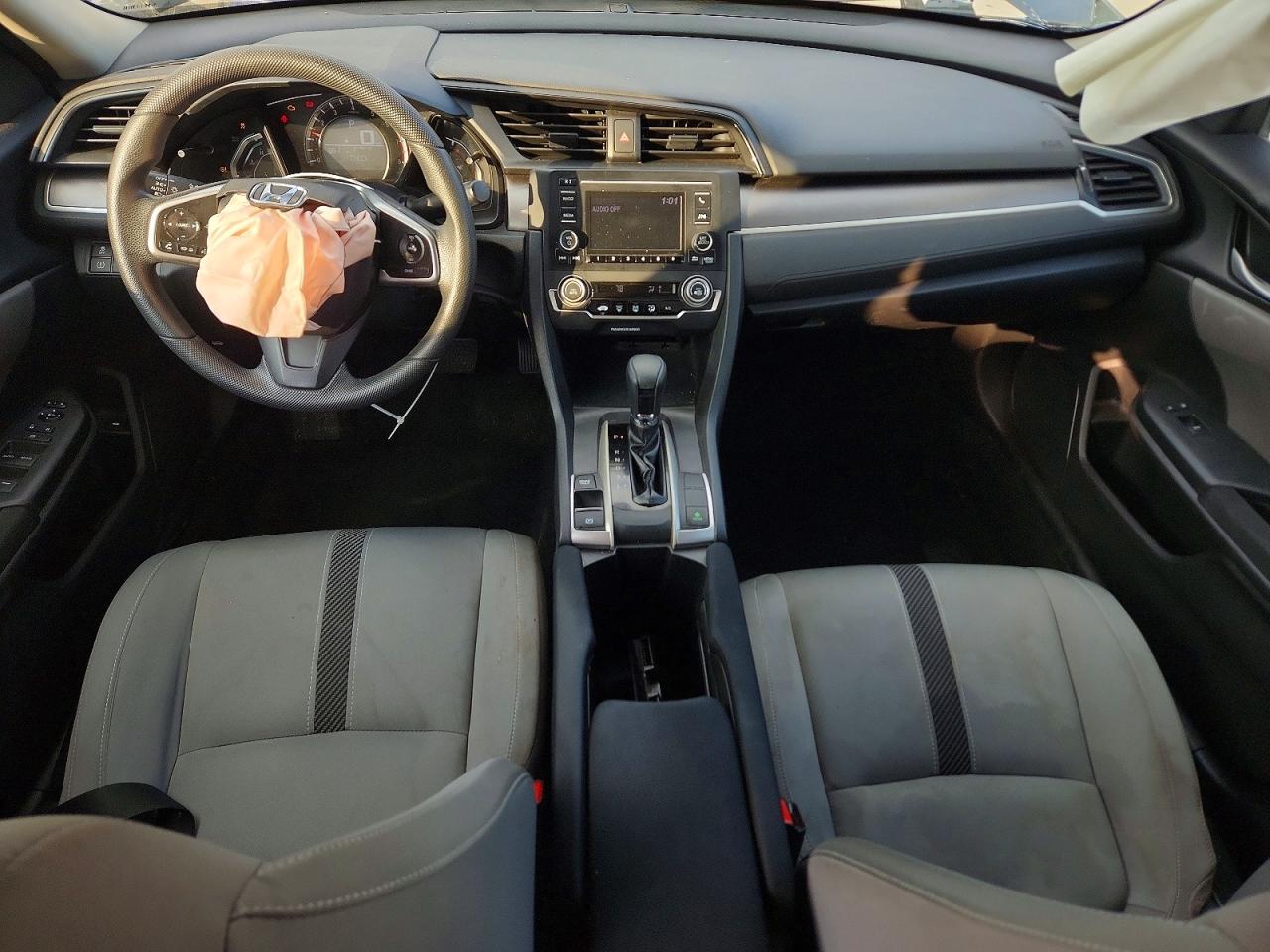 2017 HONDA CIVIC LX photo 15