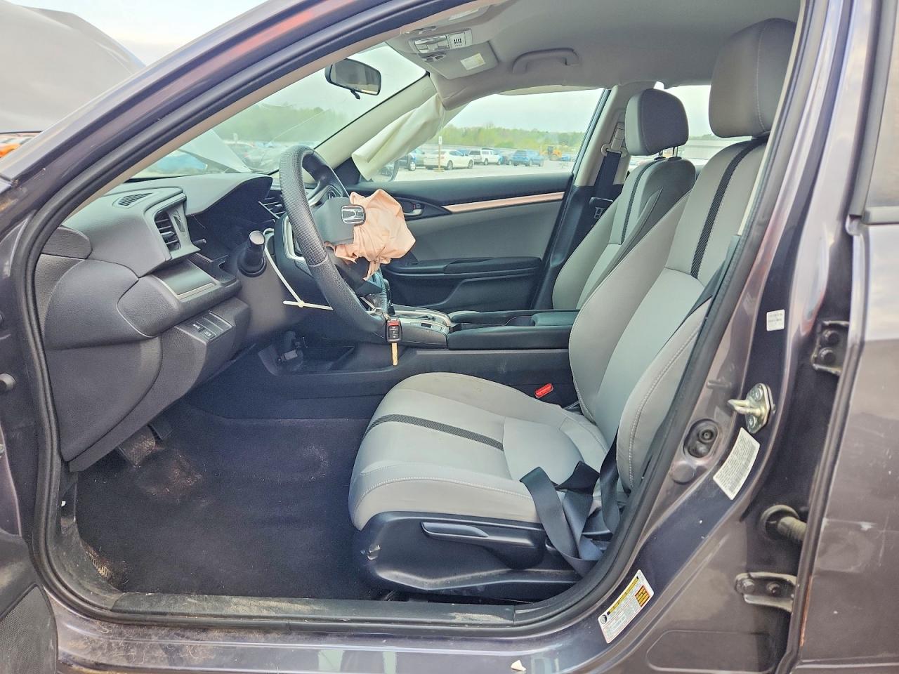2017 HONDA CIVIC LX photo 13