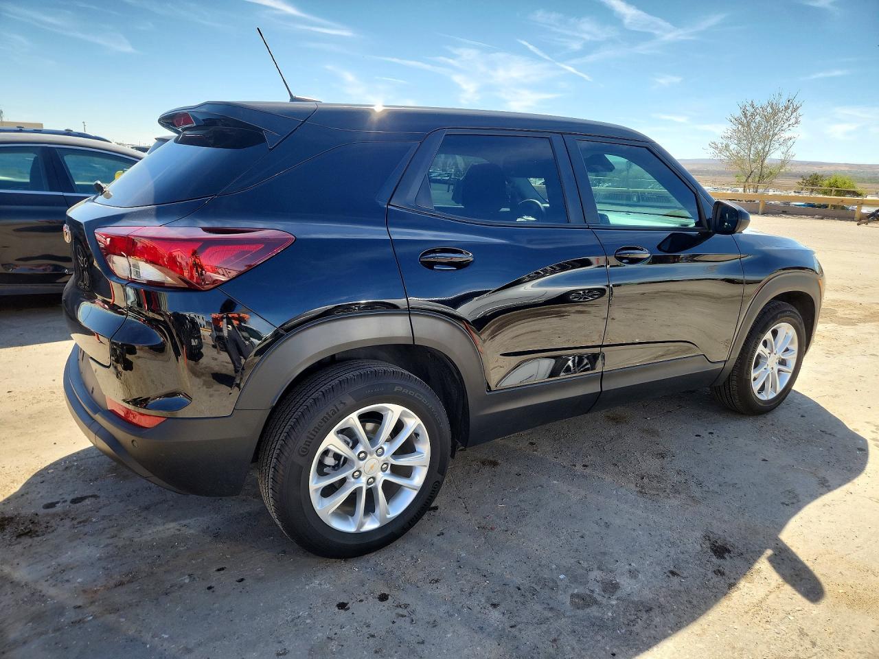 2025 CHEVROLET TRAILBLAZER LS photo 5