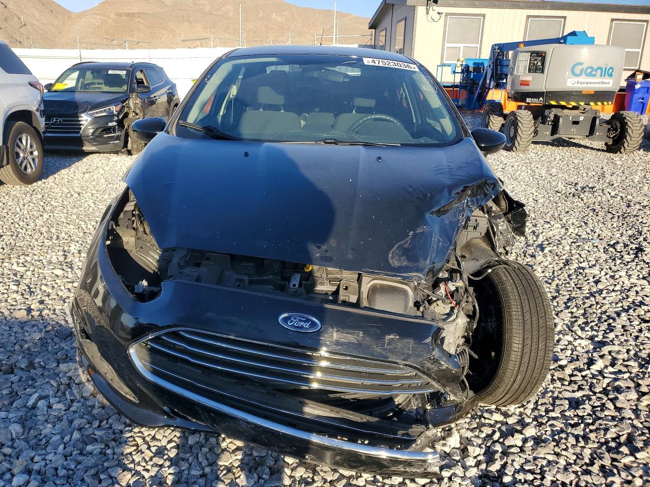 2019 FORD FIESTA SE photo 13