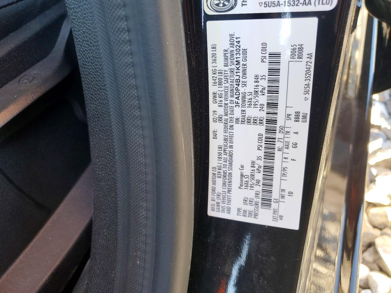 2019 FORD FIESTA SE photo 37