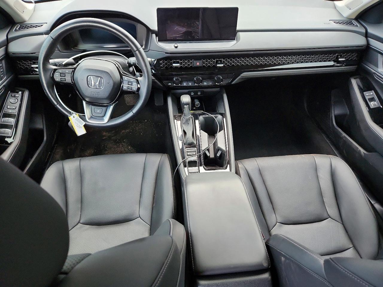 2025 HONDA ACCORD TOURING HYBRID photo 8